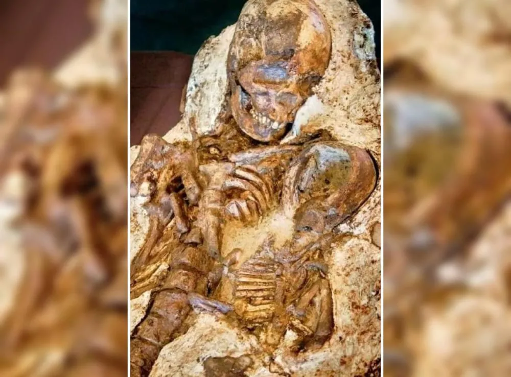 Descoberta comovente em Taiwan: Esqueleto de mãe com bebê no colo de 4.800 anos revela raízes austronésias