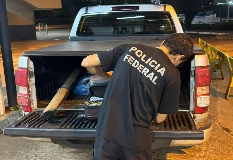 Operação da Polícia Federal apreende R$ 500 mil em reunião política no Piauí e expõe esquema de compra de votos