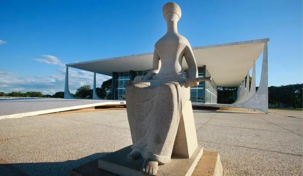STF, TSE e eleições: existe uma disputa silenciosa por poder nos bastidores da Justiça?