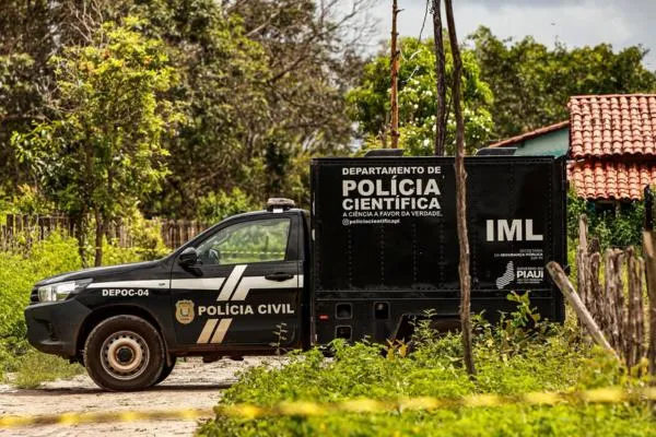 Neto suspeito de matar avós é preso e internado no Piauí