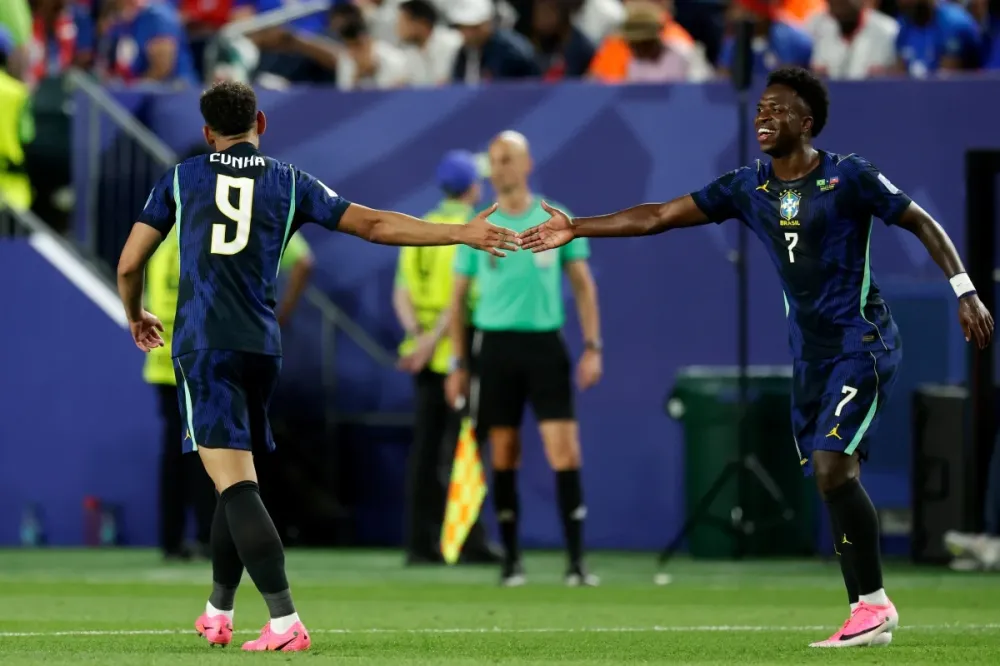 Brasil vence o Haiti e fica a um empate da classificação
