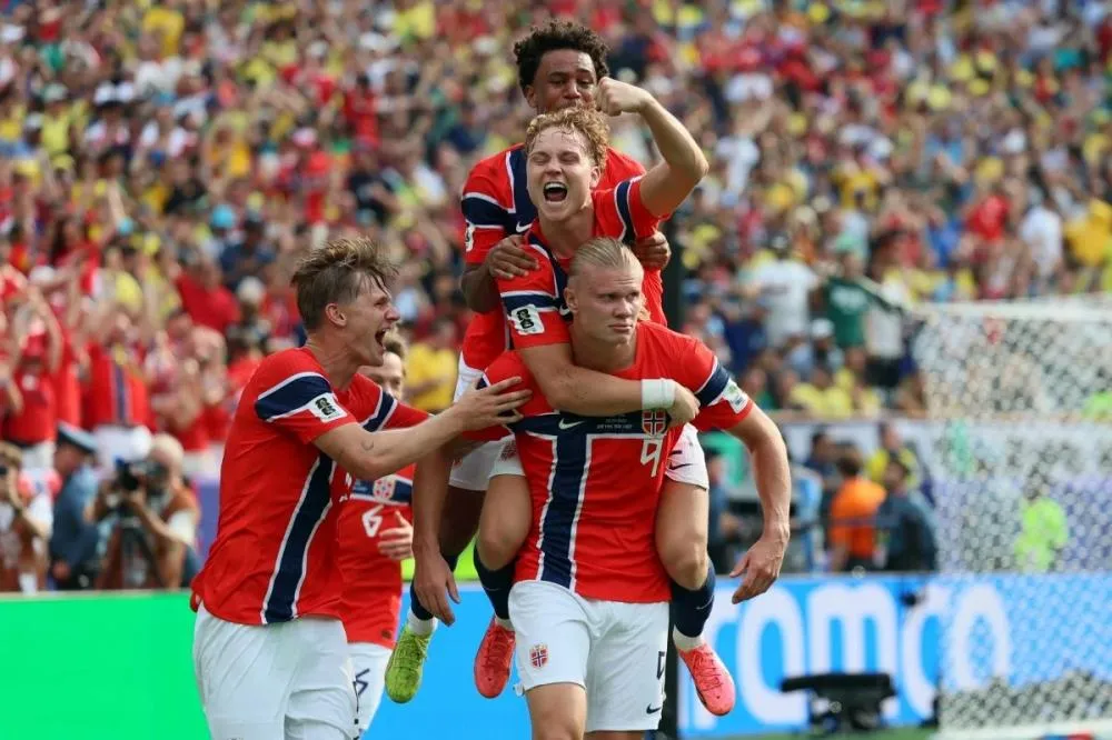 Haaland tira o Brasil da Copa com dois gols - Foto: Reprodução