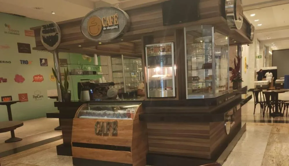 O fim do 'Senadinho': Insensível decisão que apaga a tradição do Teresina Shopping e a memória de seu João Claudino