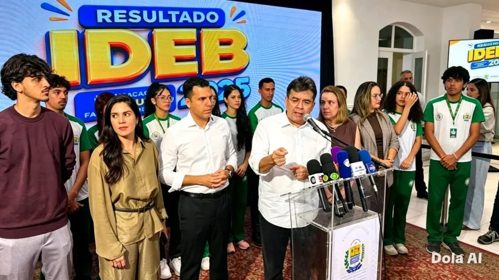 Em solenidade no Karnak governador anuncia nota 5 no IDEB 2025 - Foto: Reprodução