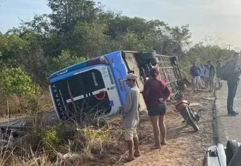 Tragédia na MA 034: Ônibus da Guanabara tomba, deixando dois mortos e 18 feridos