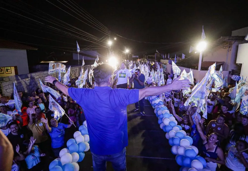 Joel Rodrigues e Ciro Nogueira reúnem multidão em evento político em Buriti dos Lopes