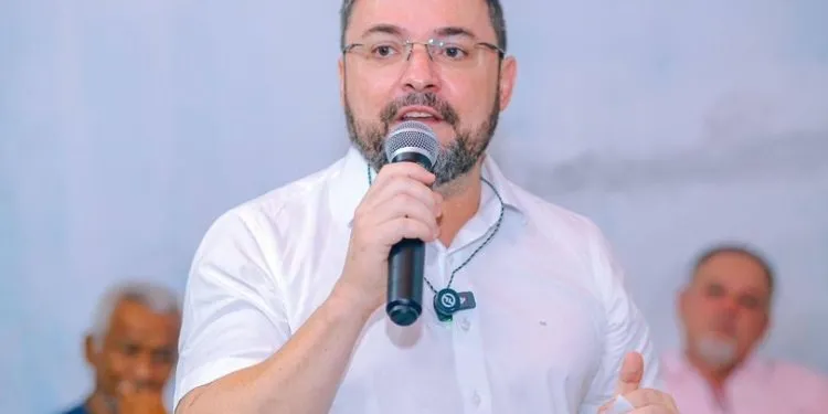Fábio Novo não foi inocentado: o arquivamento por prova ilícita não é absolvição