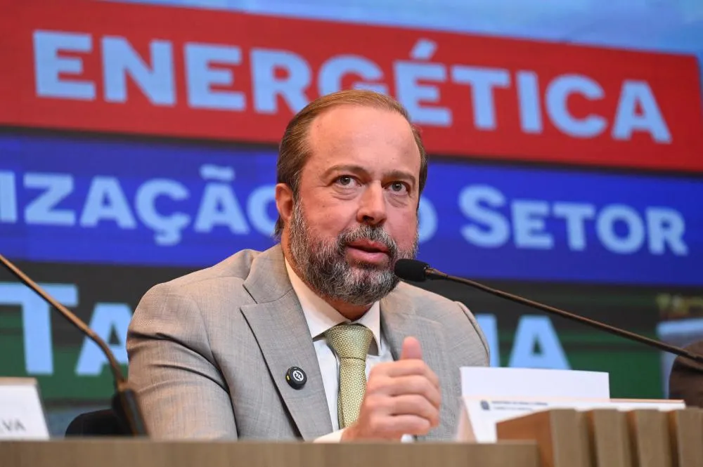 Governo descarta retorno do horário de verão em 2024