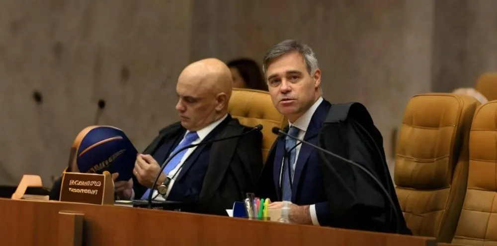 Alexandre de Moraes e André Mendonça - Foto: Reprodução