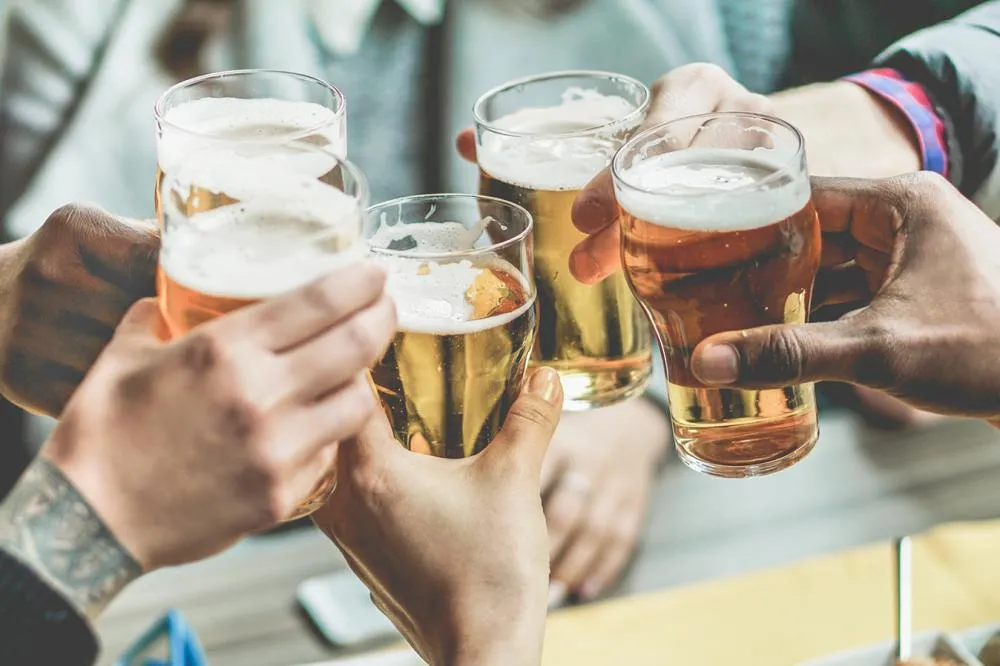 Pesquisa: 70% dos brasileiros consideram os impostos sobre a cerveja pesados