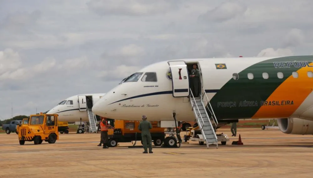 O abuso no uso de aeronaves da FAB: um privilégio que pesa no bolso do contribuinte