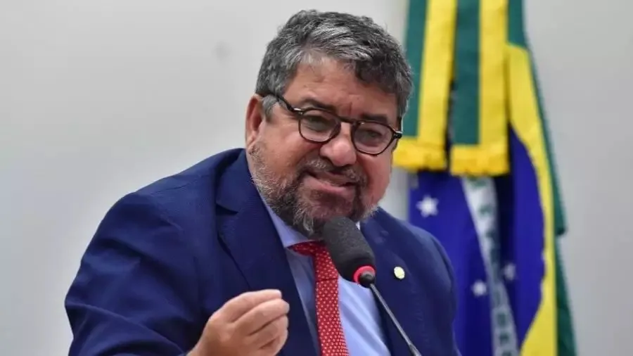 Quaquá: “O PT precisa parar de errar”, referindo-se ao apoio do partido e de Lula a Boulos