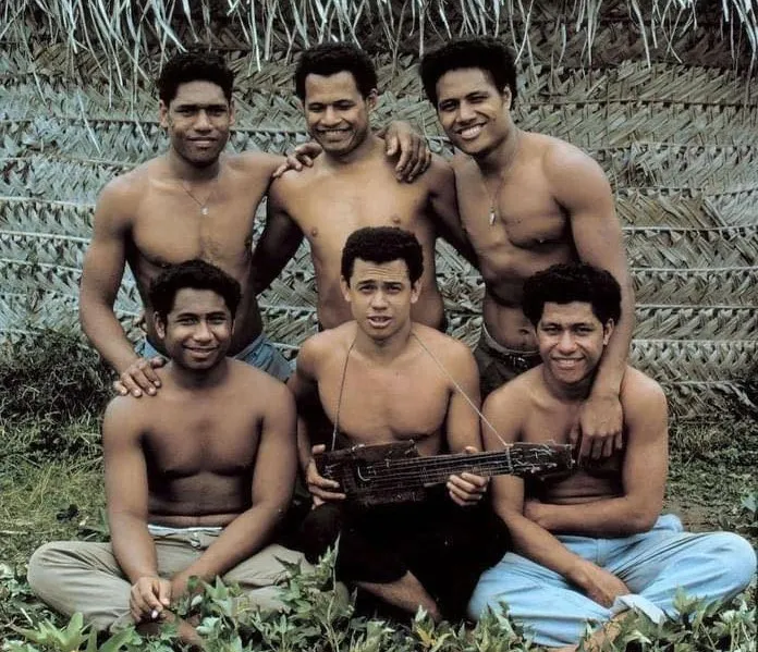 A incrível história dos náufragos de Tonga: resiliência e sobrevivência no Pacífico