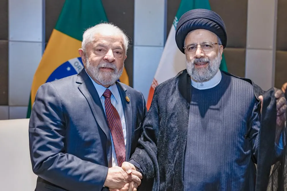 Governo Lula se omite e não condena o Irã na ONU por matar mulheres