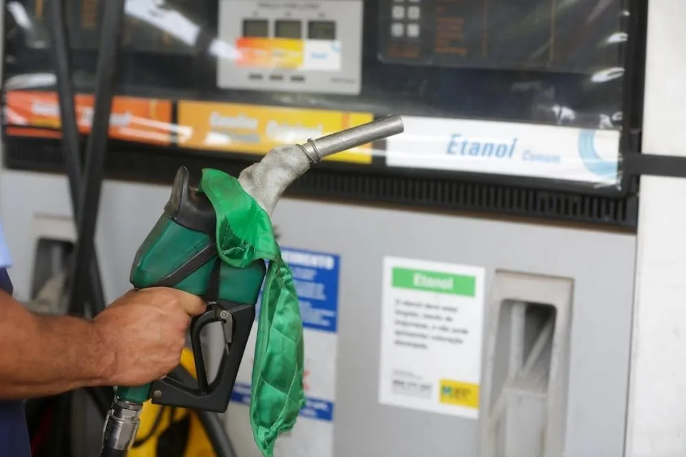 Nova lei exige mais transparência na venda de combustíveis no Piauí