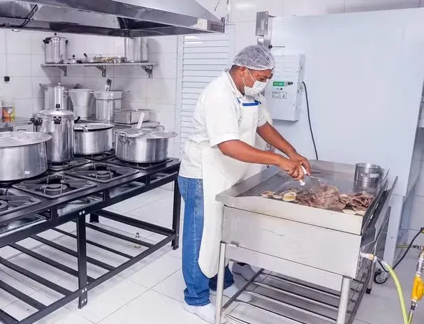 Restaurante Popular do Dirceu: alimentação acessível para a população