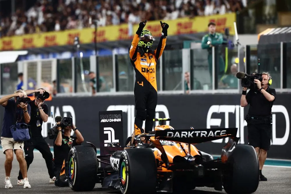 Norris conquista título e lidera McLaren em vitória histórica em Abu Dhabi