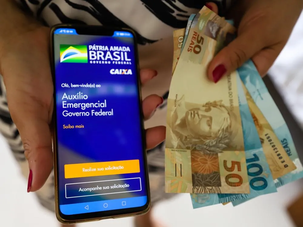 Pix Emergencial: Até R$ 2.700 para desempregados e vulneráveis; saiba mais