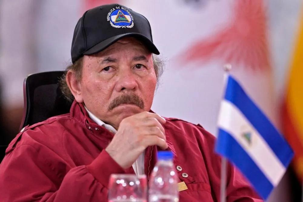 Daniel Ortega, ditador da Nicarágua, proíbe uso de drones no país