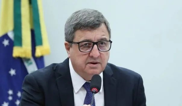 Relator do projeto de lei que pretende distinguir o bom do mal devedor diz que a proposta pode ir a votação este mês