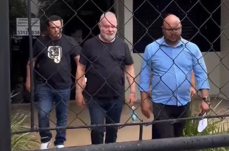 Mauro Carlesse, ex-governador do Tocantins, é preso sob suspeita de planejar fuga para o exterior