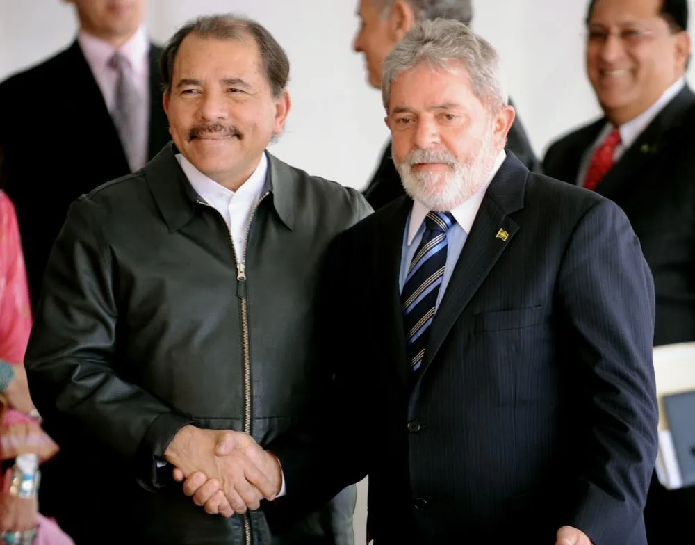O time do mal e a farsa de uma briga