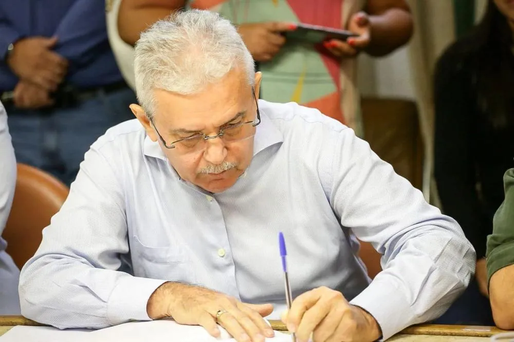 Crise na gestão Dr. Pessoa: Superintendente da Strans pede exoneração após “calote” no Setut