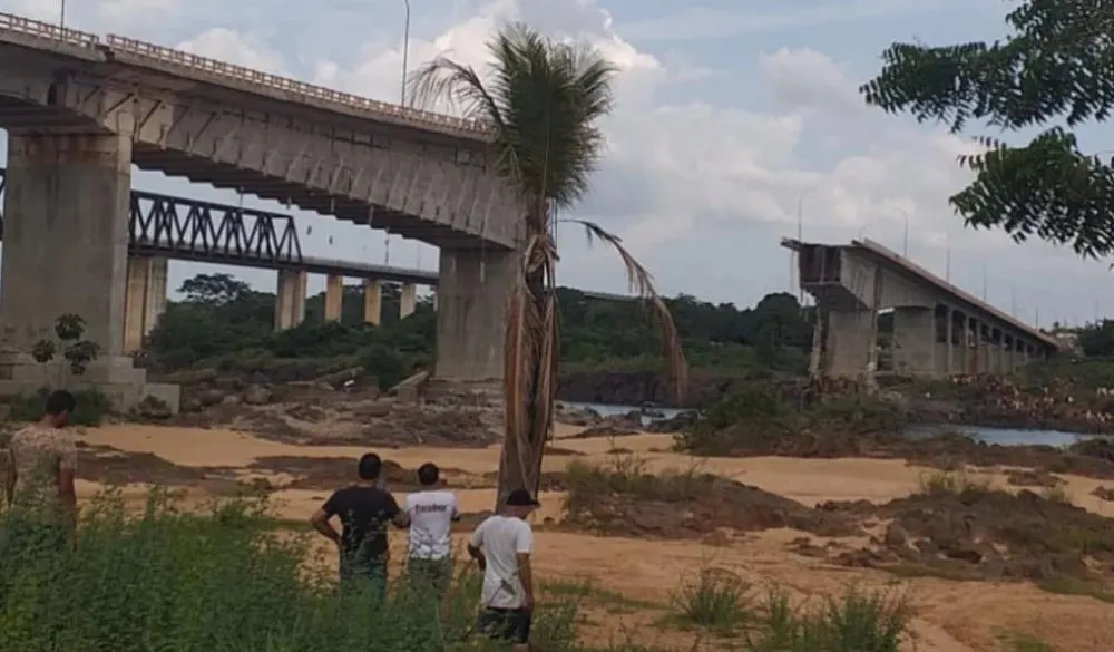 Desabamento, mortes e absurdo: O Estado negligencia e cobra das vítimas os prejuízos de sua própria falha