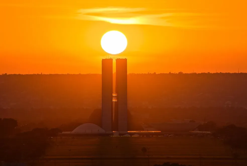 2024 se torna o ano mais quente já registrado no Brasil, aponta estudo do Inmet
