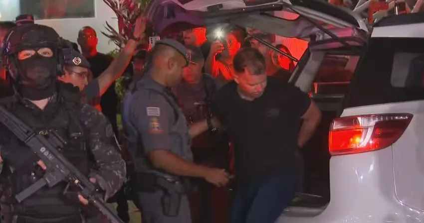 Guarda municipal mata secretário em reunião na Prefeitura de Osasco e se entrega após cerco policial