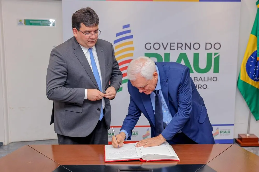 Governador Rafael Fonteles passa o comando do Piauí ao vice e viaja novamente, agora para “merecidas” férias