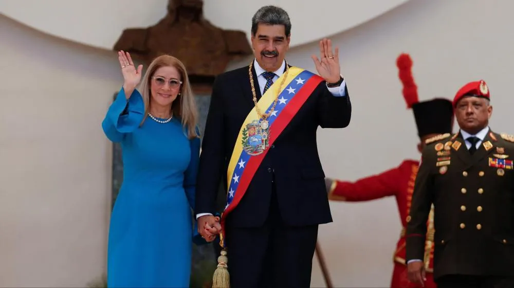 Ditador Maduro assume novo mandato após fraude eleitoral e apoio do PT e MST