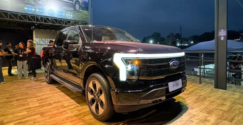 Picape Ford F-150 Lightning elétrica é apresentada no Brasil pela 1ª vez