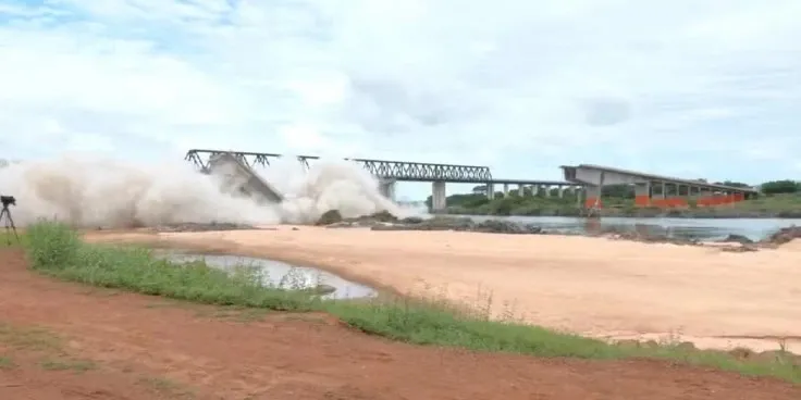 Fim da Ponte Juscelino Kubitschek: Implosão controlada derruba o que restava da estrutura que desabou entre MA e TO