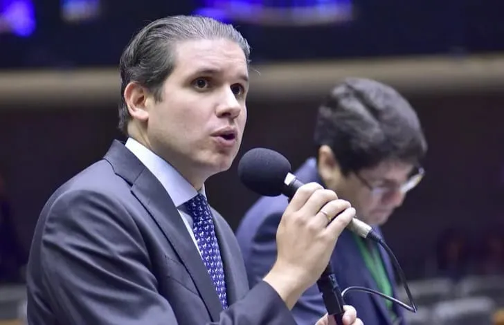 Anistia para presos de 8 de janeiro entra em debate e divide Câmara