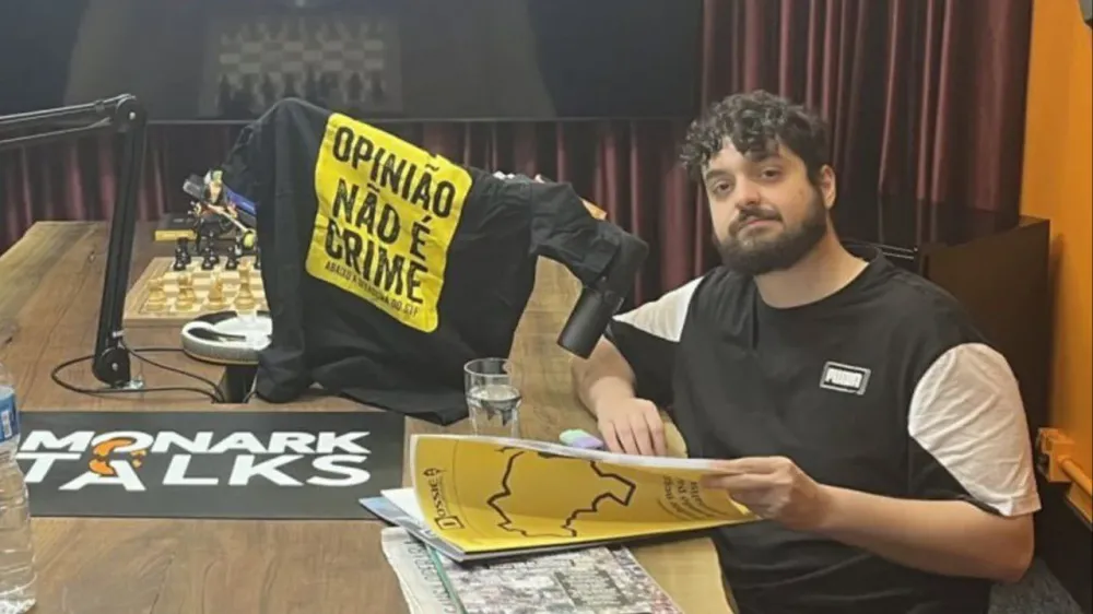 Alexandre de Moraes determina desbloqueio das redes sociais de Monark