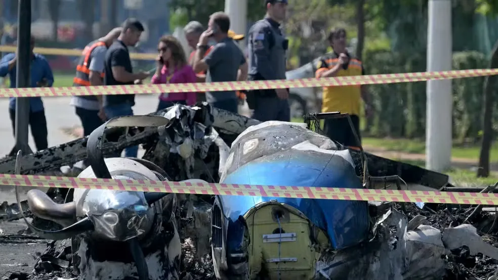 Avião que caiu em São Paulo tinha inconformidades na vistoria