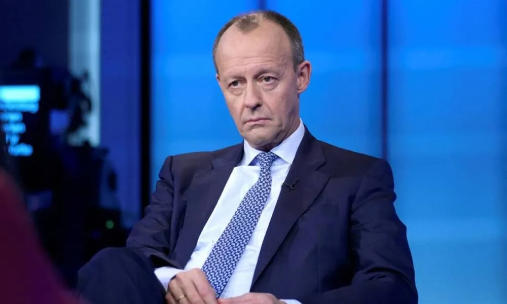 Friedrich Merz de centro-direita lidera corrida eleitoral na Alemanha