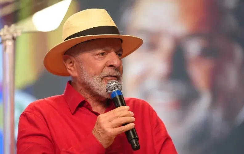 Lula e Gleisi finalmente reconhecem falhas do governo, mas ficam apenas no discurso
