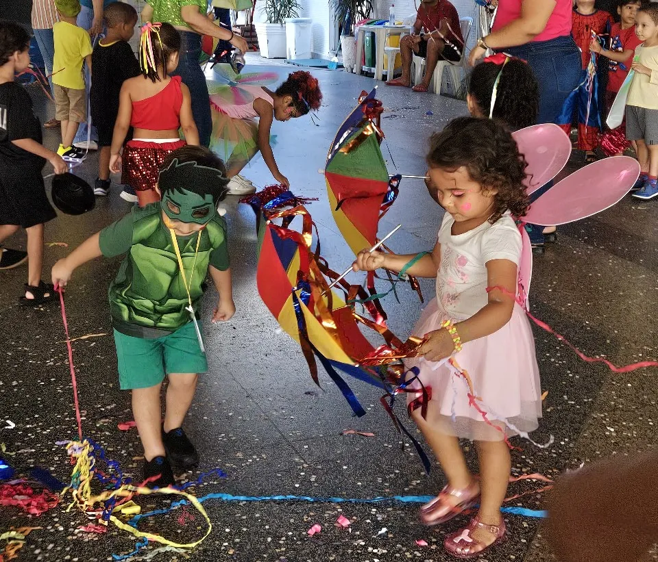Bailinho de Carnaval na Escolinha do Sesc: muito além da folia, uma experiência educativa