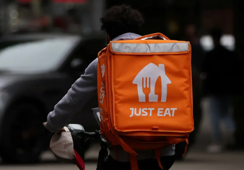 Prosus (iFood) anuncia compra da Just Eat Takeaway por € 4,1 bilhões