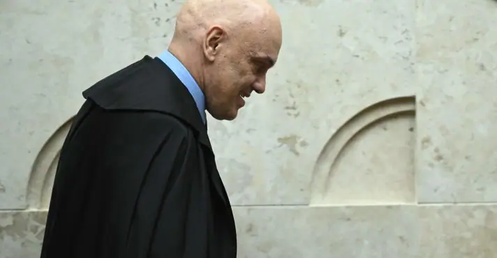 O alerta a Moraes e a diferença entre Justiça e poder nos EUA