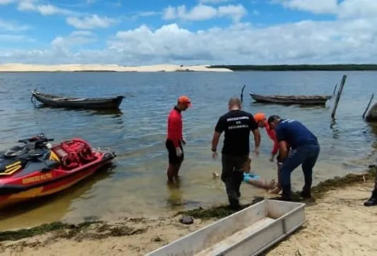 Tragédia na Lagoa do Portinho: jovem morre após entrar na água sem saber nadar