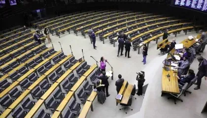 O alto custo dos deputados federais: quanto o contribuinte paga para manter o Congresso?