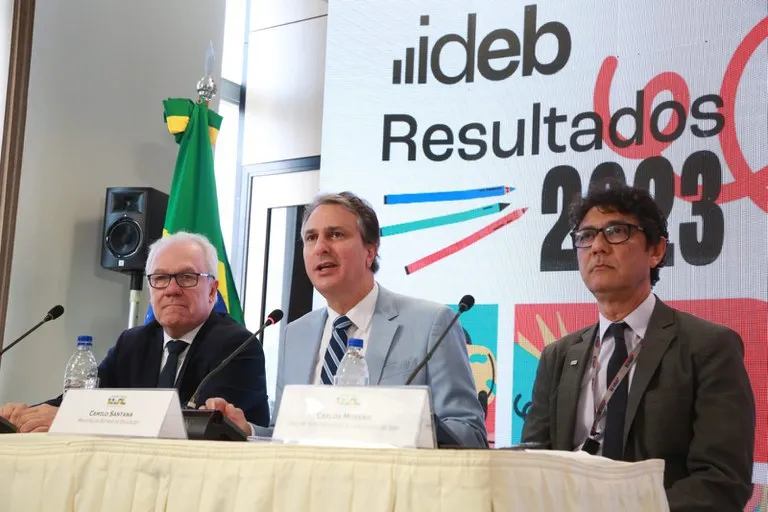 Piauí alcança a 4ª melhor nota no ensino médio do Brasil e lidera o Nordeste no Ideb 2023
