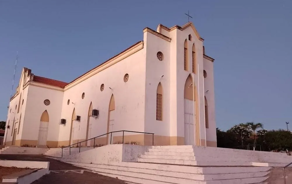 Diocese de Água Branca?