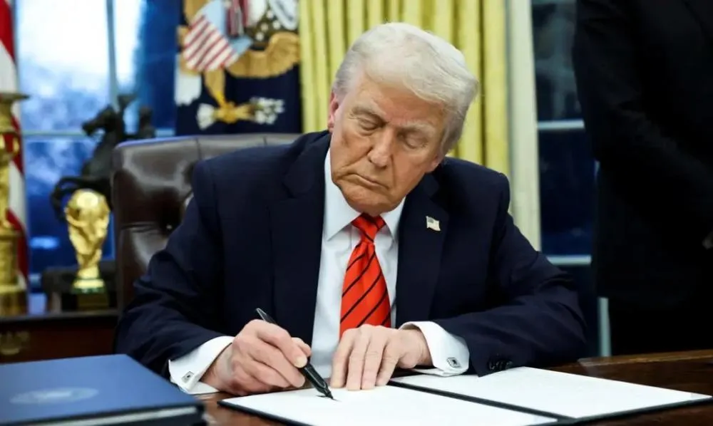 Trump impõe tarifa de 25% sobre aço e alumínio do Brasil e preocupa setor