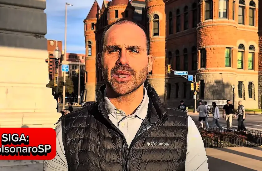 Eduardo Bolsonaro se licencia da Câmara e permanece nos EUA em ação política contra o STF