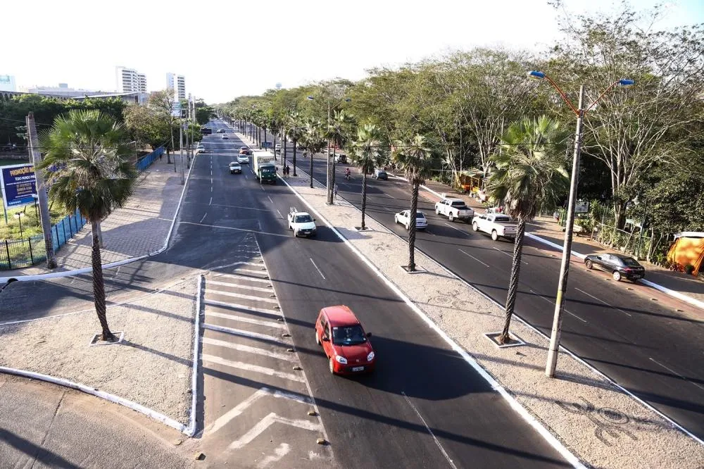 Vereador do PT propõe renomear avenida Marechal Castelo Branco para Firmino Filho