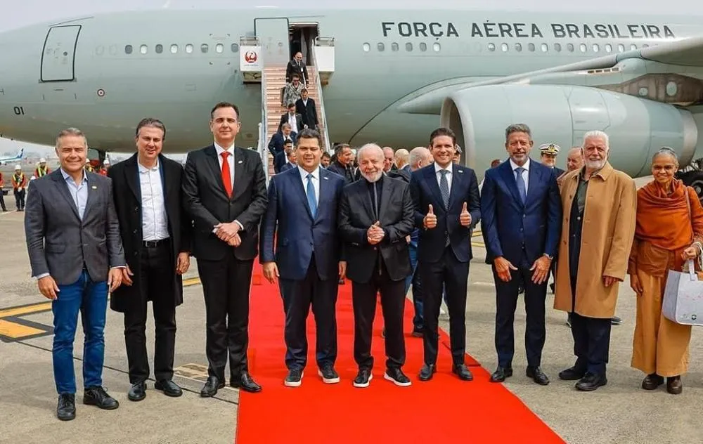 Lula inicia visita ao Japão para fortalecer laços econômicos e políticos